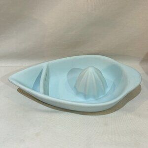 Nigella Lawson Living Kitchen Stoneware Citrus Reamer Juice Well Robin Egg Blue